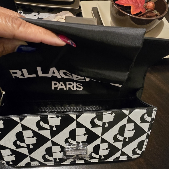 Karl lagerfeld black and white - Picture 3 of 8